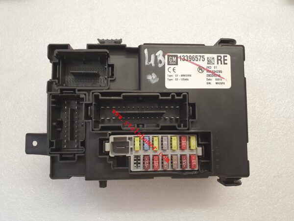 Opel Meriva B Sicherungskasten , Fuse box, BCM 13396575 RE  gebraucht inkl. Programmierung