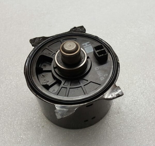 BMW Pumpenmotor DSC ATE MK61 BMW E87 E90 E91 E92 E93 4516777162, 34516779893, 34516775396 34516771697 34516770588, 10.0961-0838.3 10.0212-0081.4 10.0613-3414.1, 3452678476601 3451678476501 10096108613, 10021201794 10061336721 3452 6784766-01, 3451 6784765-01 10.0961-0861.3 10.0212-0179.4, 10.0613-3672.1 3452679014701 3451679014901, 10096108703 10021203494 10061339971, 3452 6790147-01 3451 6790149-01 10.0961-0870.3, 10.0212-0349.4 10.0613-3997.1, 3452783935101 34517839351 10096108533, 3451 7839351 10.0961-0853.3 10.0212-0117.4, 10.0613-3488.1 3452784103801 3451783907901, 10096108583 10021200884 1078 3452 7841038-01, 3451 7839079-01 10.0961-0858.3 10.0212-0088.4, 3452784110901 3451784110901 10096108553, 10021201624 10061335841 3452 7841109 01, 10.0961-0855.3 10.0212-0162.4 10.0613-3584.1, 34506777160 6777160 6780235 34506780235, 34516779891 6779891 34516778486 6778486, 1078, 6778236 34516778236 6778236-01, 3452677823701, 7841954 34517841954, 7841953 34517891953, 7841954 34517891451 3451677848401 3452677848501 10096108503, 10021201404 1078 10.0961-0850.3 10.0212-0140.4, 3452676916402 3451676916203 10096108293, 10021201044 10.0961-0829.3 10.0212-0104.4, 3452677148901 10096108203 10.0961-0820.3, 10.0206-1051.4, 3452677606701 3451677606601 10096108513, 10021201024 10061334921 3452 6776067-01, 3451 6776066-01 10.0961-0851.3 10.0212-0102.4, 4 10.0613-3492.1 3452677823701 3451677823601, 10096108383 10021200814 10061334141, 3452 6778237-01 3451-6778236-01, 34506777164 6777164, 6771490 34516771490 6775394 34516775394, 6778484 6778485 34516778484 34526778485, 7844050 34517844050 7838391 34517838391, 6784812 34516784812 6775387 34516775387, 34506784811 6784811 7844050 34517844050 7838391 34517838391  3451-6784765-01 6784765 (Kopie) – Bild 2